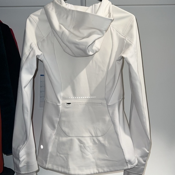 Lululemon Jacket - Picture 2 of 6